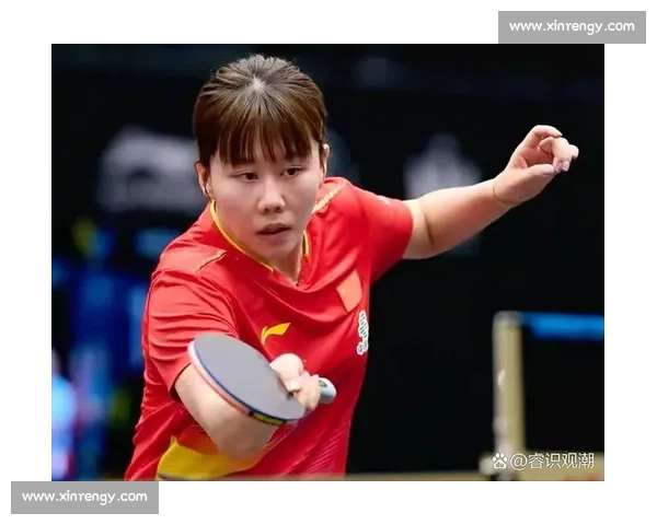 国乒女单横扫全场，冠军奖杯收入囊中，笑容太甜美！