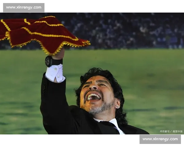 马拉多纳上帝之手，争议与伟大交织的足球神话！