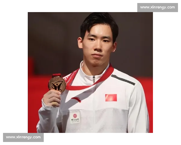 00后“小魔王”横空出世!世界冠军预备队实力圈粉 00后“小魔王”横空出世!世界冠军预备队实力圈粉